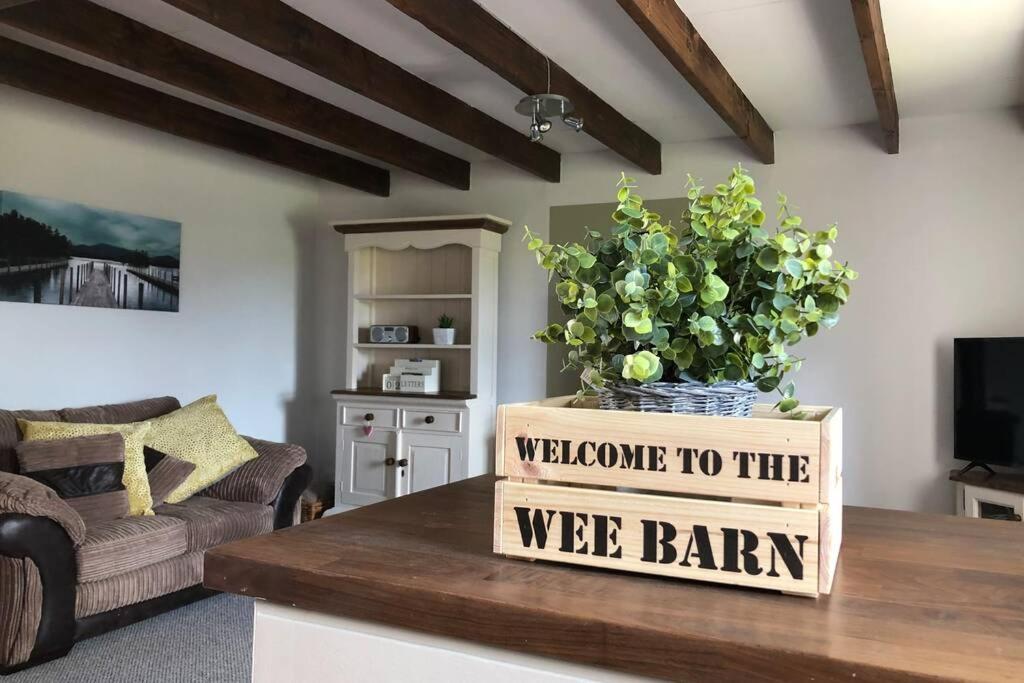 The Wee Barn. In The Heart Of The Countryside Corbet Exterior foto
